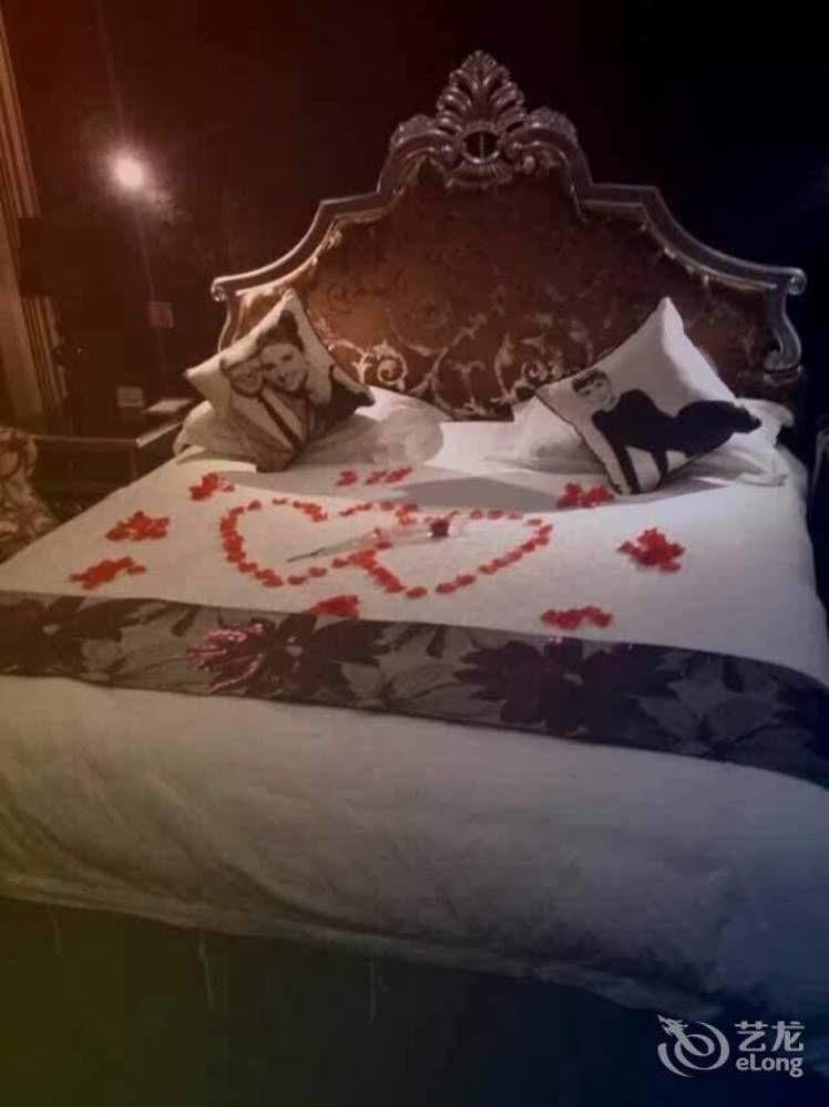 Victoria Hotel Луоян Екстериор снимка
